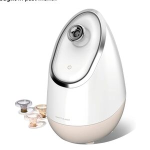 Vanity Skincare Tool - White and Silver